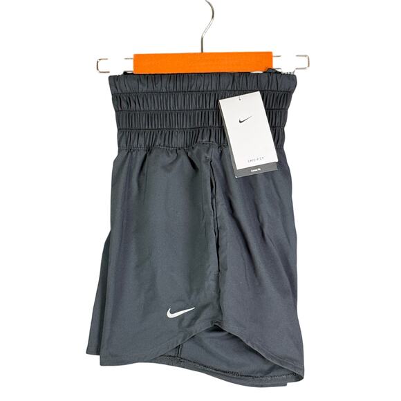 Nike Dri-Fit Ultra‎ High Waist 3" Inseam Lined Activewear Short Women XS NEW NWT - Picture 1 of 9